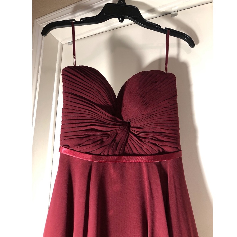Cinderella maroon strapless dress